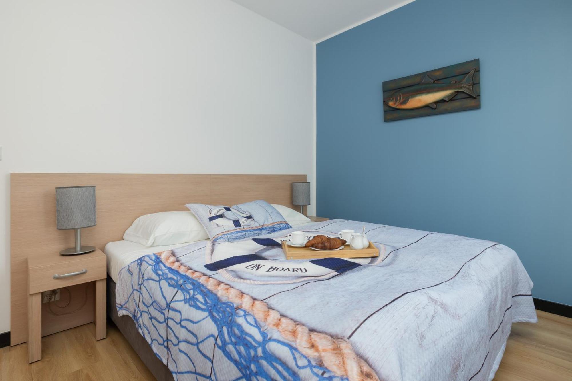 Aquamarina Apartment With Terrace - Close To The Beach - By Renters Miedzyzdroje Extérieur photo