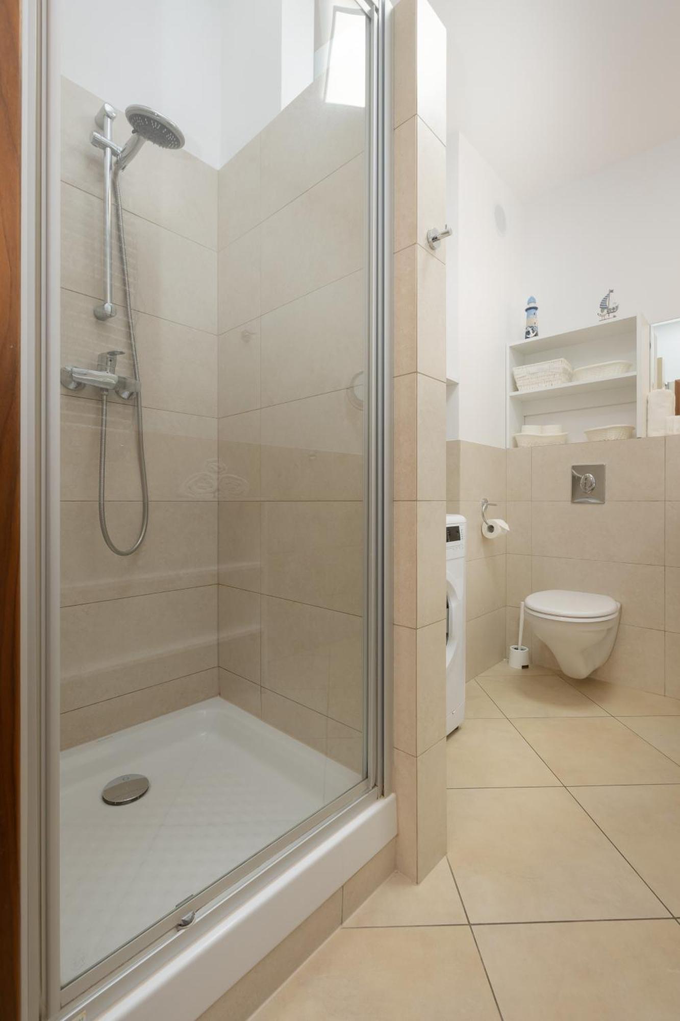 Aquamarina Apartment With Terrace - Close To The Beach - By Renters Miedzyzdroje Extérieur photo