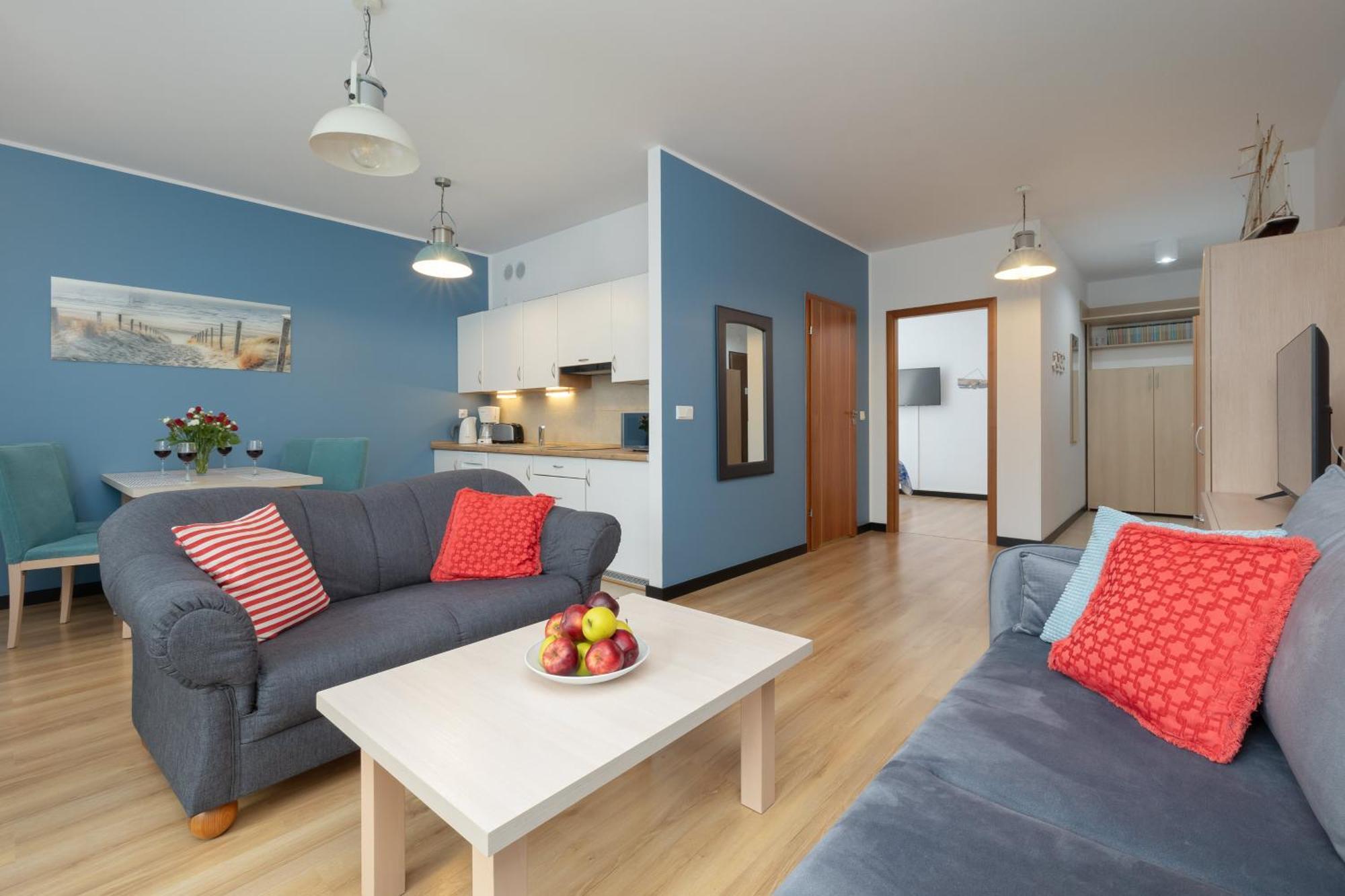 Aquamarina Apartment With Terrace - Close To The Beach - By Renters Miedzyzdroje Extérieur photo
